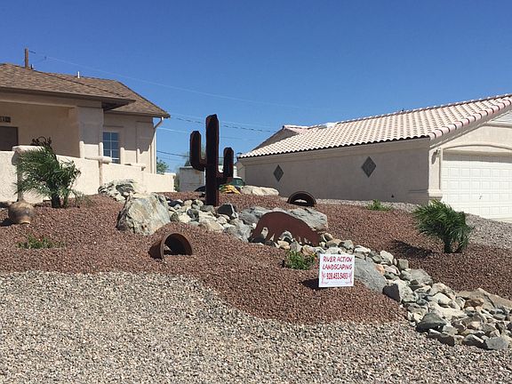 2nd image of 3054 Caravan Dr