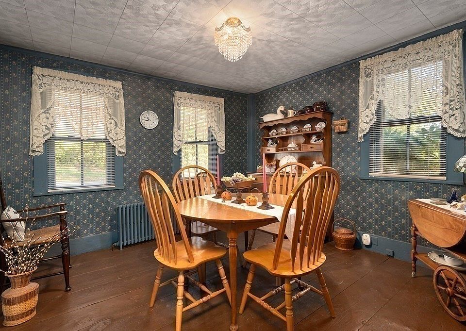 27 East St, Ipswich, MA 01938 Zillow