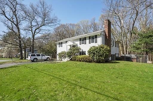 3rd image of 18 George Rd