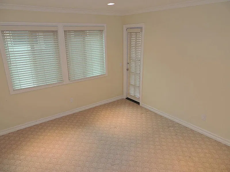 2 bed, 2.0 bath, 880 sqft, $2,900 — Photo 2