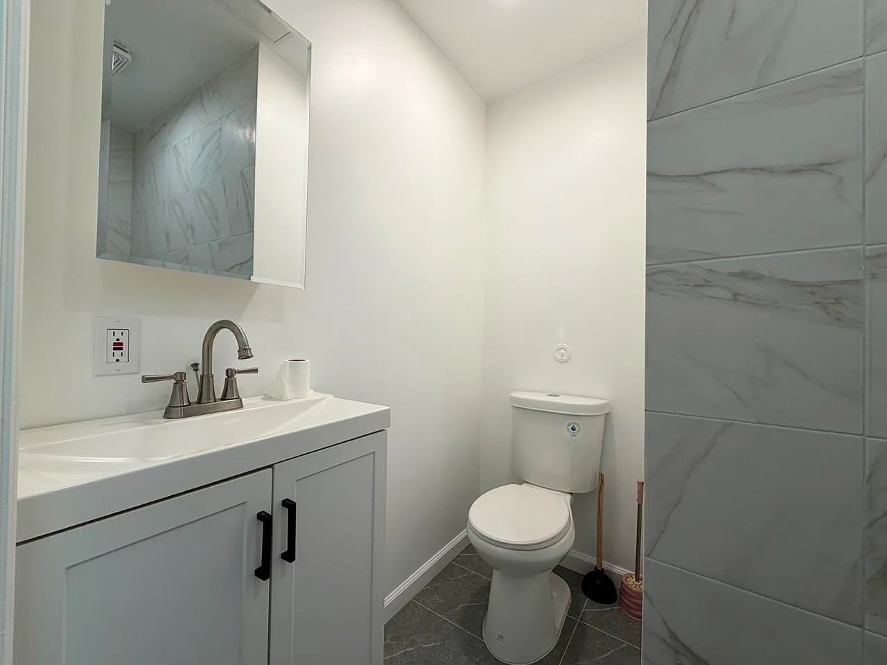 1 bed, 1.0 bath, $1,700 — Photo 4