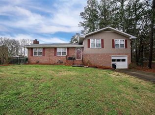 519 Fort St, Winder, GA 30680