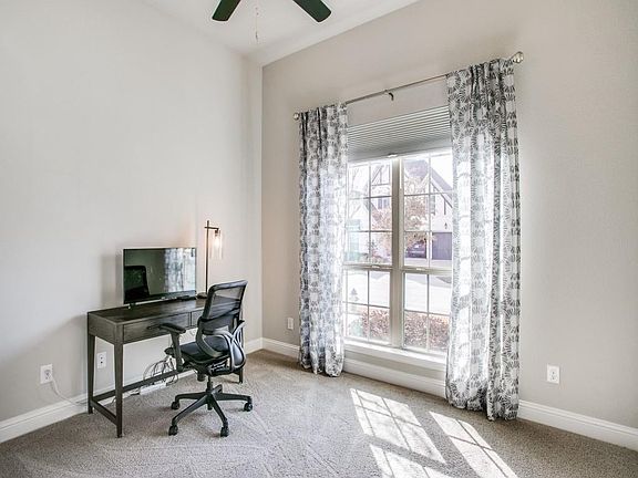 4th image of 4540 Sir Craig Dr