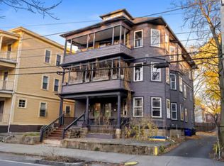 124-126 Messer St, Providence, RI 02909