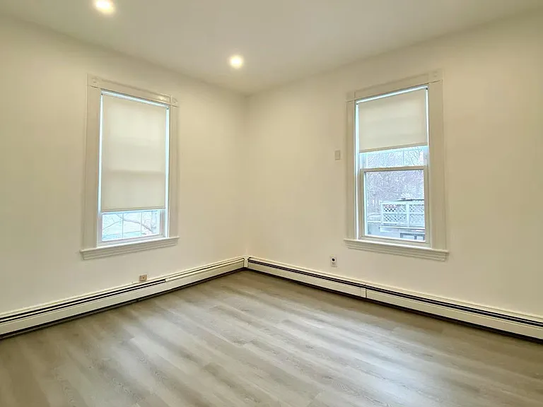 20 Howard St #2 — Photo 9