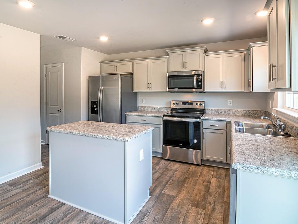 1st image of 5011 Black Forest Dr