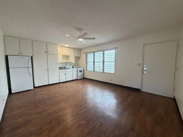 830 Birch St #1245, Honolulu, HI 96814