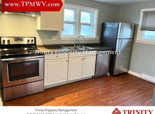 113 Ohio Ave, Nutter Fort, WV 26301