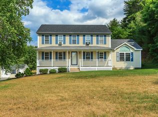 12 Longwood Ave, Londonderry, NH 03053