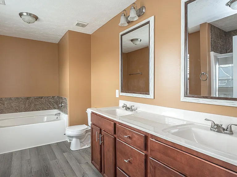 4032 Newgate St — Photo 25