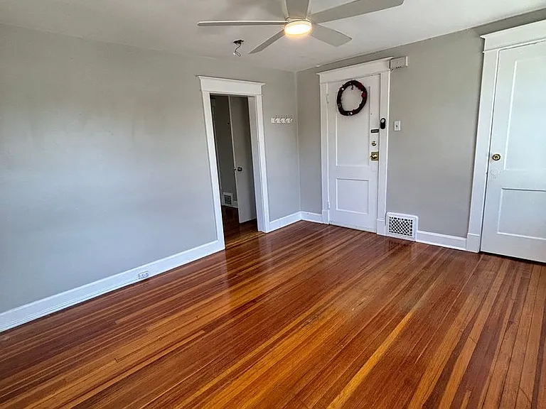 1400 Monroe St — Photo 3
