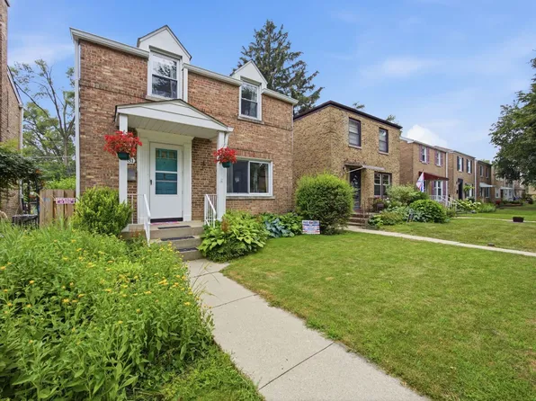 3831 Kirk St, Skokie, IL 60076