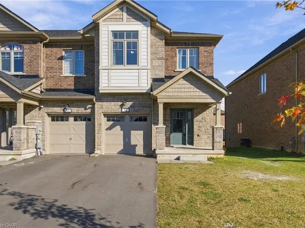 31 Sapphire Way, Thorold, ON L2V 0L4