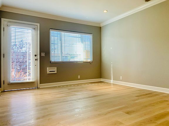 4th image of 1611 Madison Ave