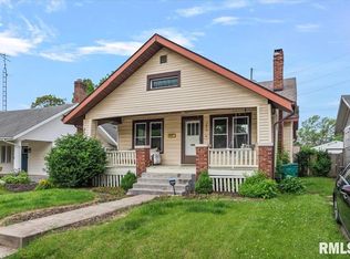 2073 S 4th St, Springfield, IL 62703