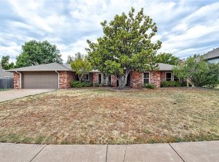 3421 Spring Hill Dr, Edmond, OK 73013