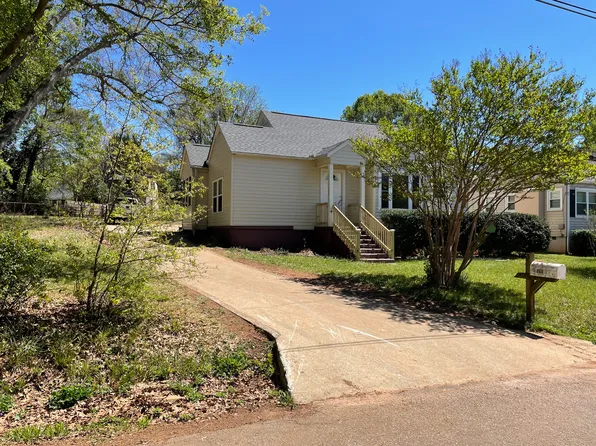 205 N Beacon St, Greenville, SC 29609