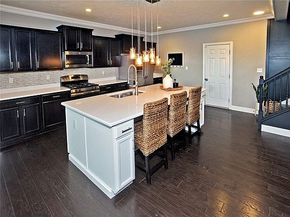 4th image of 2247 Haflinger Dr