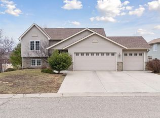 203 Clover Ct, Jordan, MN 55352