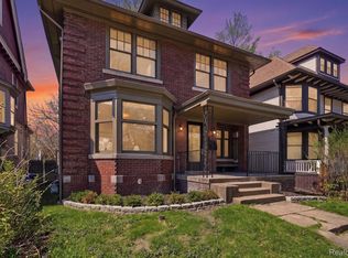 1807 Seyburn St, Detroit, MI 48214