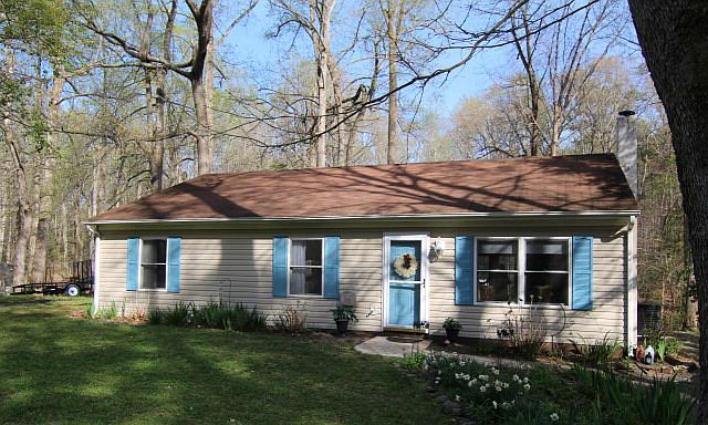 1st image of 6211 Shady Ln