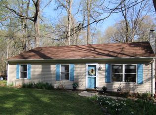 6211 Shady Ln, Gloucester, VA 23061