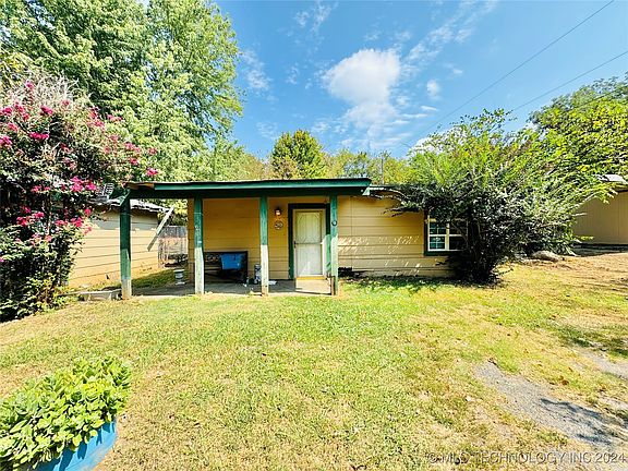 2nd image of 32081 E 689th Dr