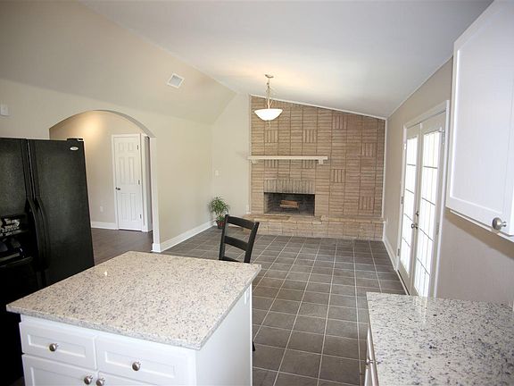 4th image of 6260 Tulip Dr