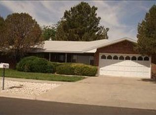 1002 Moore Ave, Roswell, NM 88201