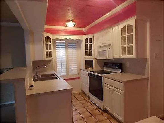 UPDATED KITCHEN CABINETS TILE FLOORING