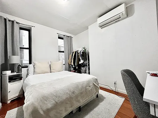 Rented by Vector New York, LLC | media 22