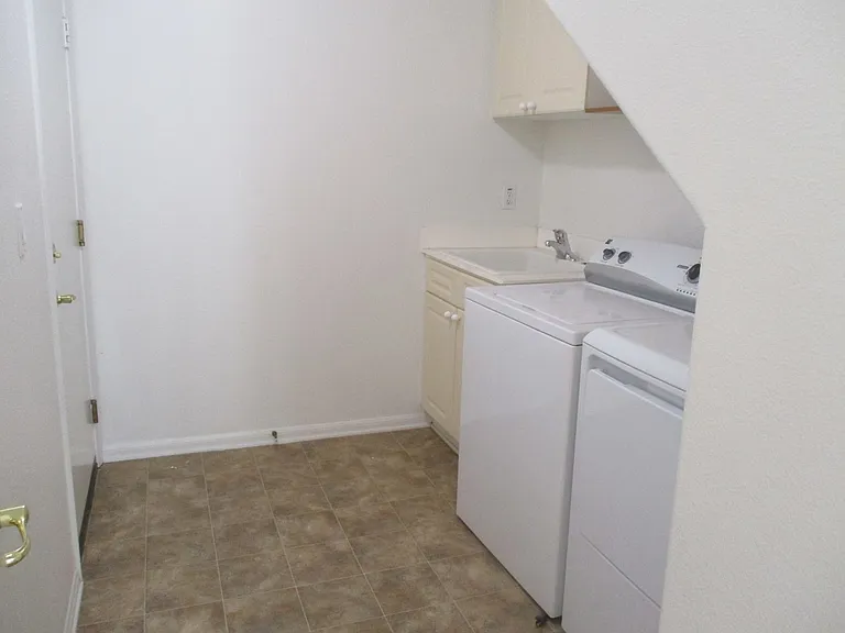11961 Aspen View Ct — Photo 9