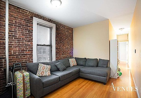 3rd image of 479 W 146th St APT 22