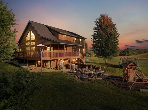 1669 South Jargo Road, Deerfield, WI 53531