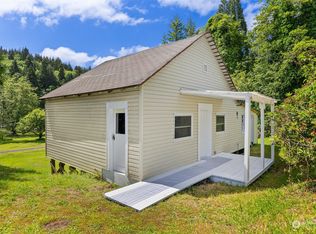 526 Pacific Ave, South Bend, WA