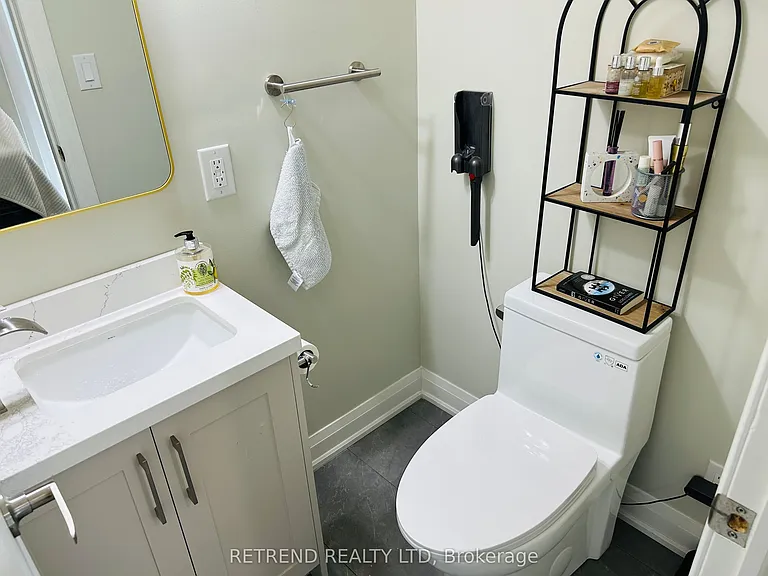 22 Wentworth Ave — Photo 20