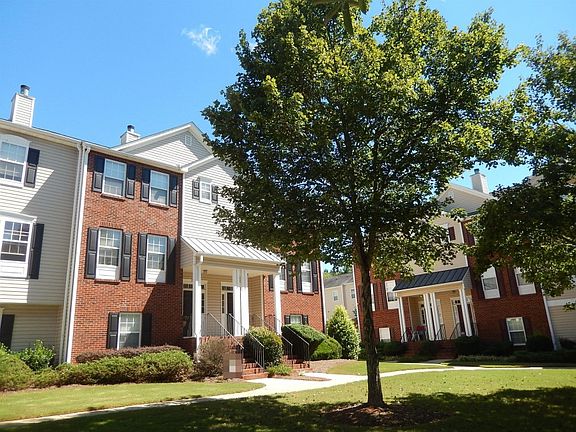 2nd image of 132 Weatherstone Square Dr