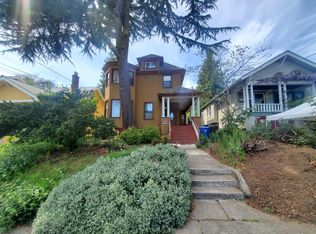 Woodland Park Ave N 4037, Seattle, WA 98103