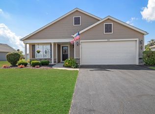 555 E 115th Pl, Crown Point, IN 46307