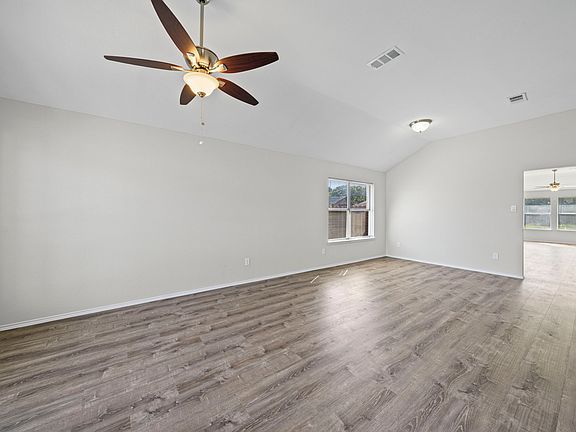 3rd image of 1216 Urban Dr