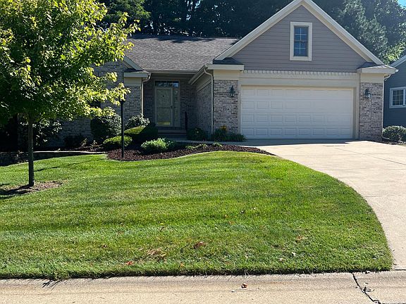 2nd image of 3548 Oakmont Dr