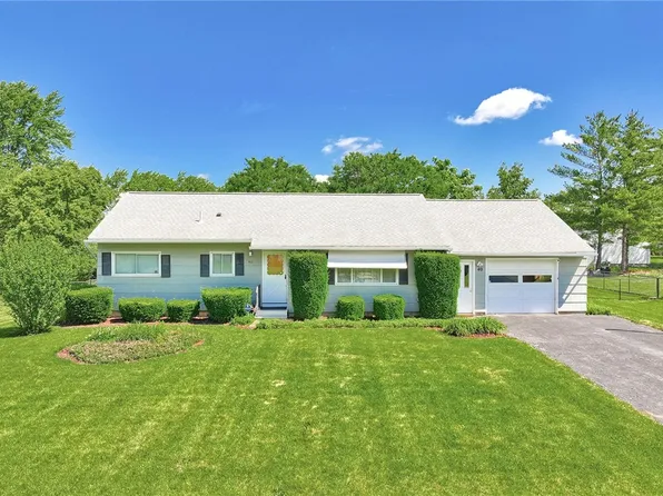 40 Chiltern Rd, Rochester, NY 14623