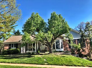 1231 De Noailles Dr, Ballwin, MO 63011