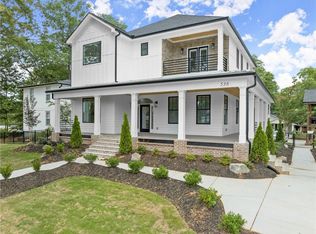 538 W Shadburn Ave, Buford, GA 30518