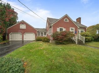 55 Cole St, Bristol, RI 02809