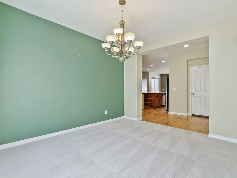 24169 NE 122nd St — Photo 9