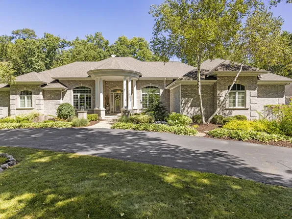 9027 High Gate Way, Belvidere, IL 61008