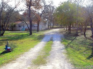 105 Savannah Rdg, Von Ormy, TX 78073