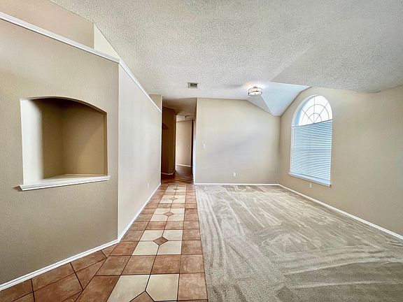 2nd image of 875 Shoal Creek Dr