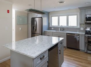 18 Owl Dr, Sharon, MA 02067